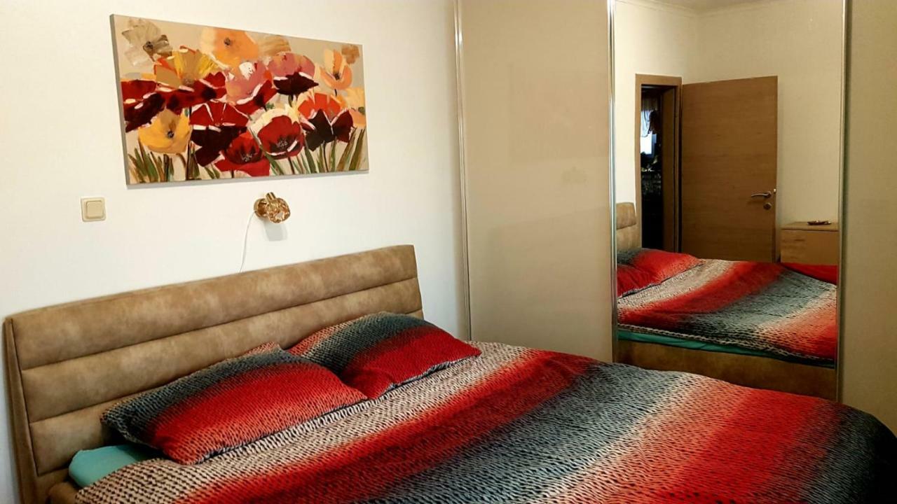 סנג' Apartments Tatjana מראה חיצוני תמונה